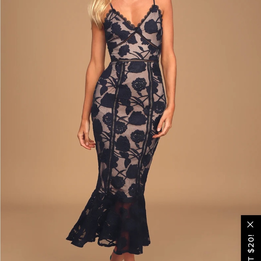 Never Worn Lulus Alluring Dream Navy Blue Floral Mesh
Lace Trumpet Dress